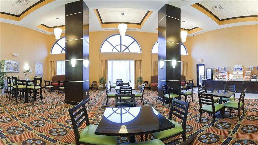 Holiday Inn Express Nashville-Opryland, An Ihg Hotel Ngoại thất bức ảnh