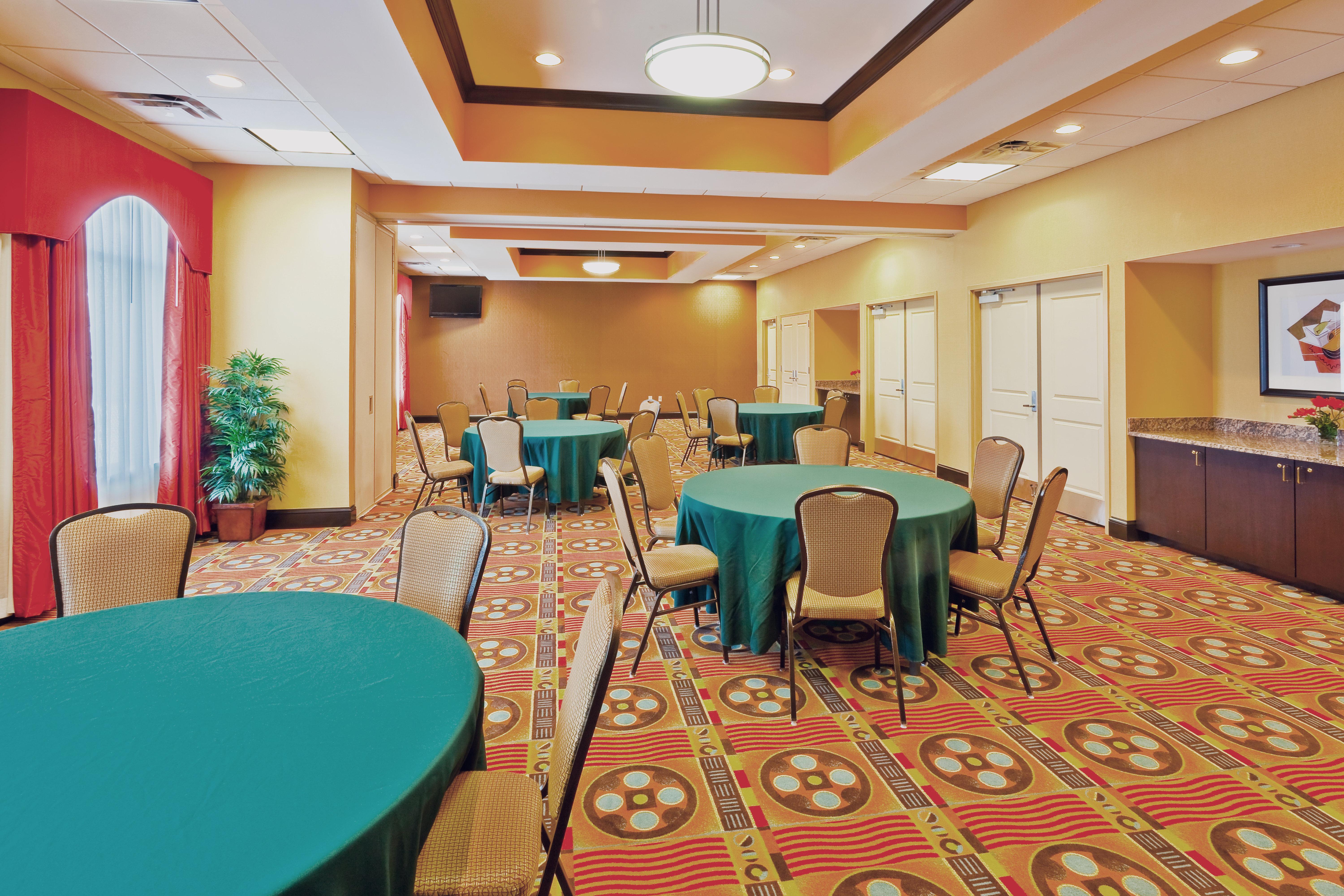 Holiday Inn Express Nashville-Opryland, An Ihg Hotel Ngoại thất bức ảnh