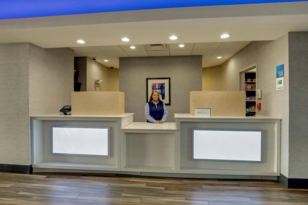 Holiday Inn Express Nashville-Opryland, An Ihg Hotel Ngoại thất bức ảnh