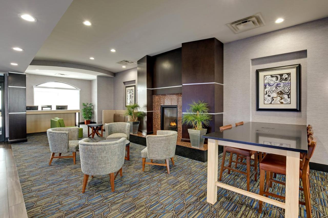 Holiday Inn Express Nashville-Opryland, An Ihg Hotel Ngoại thất bức ảnh